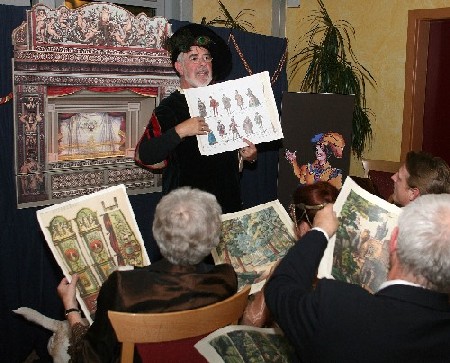 Ulrich Chmel�s Papiertheater